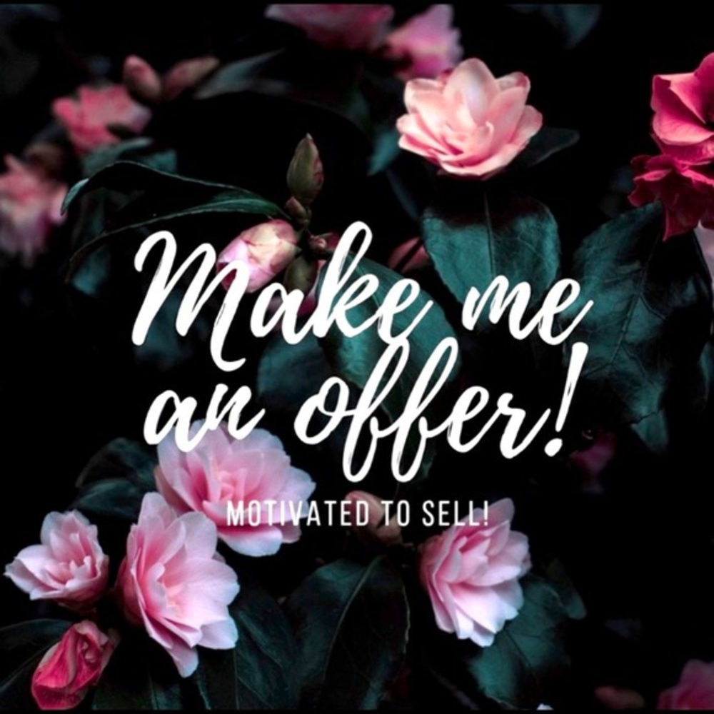 ✨Offers are welcomed here! Always!✨